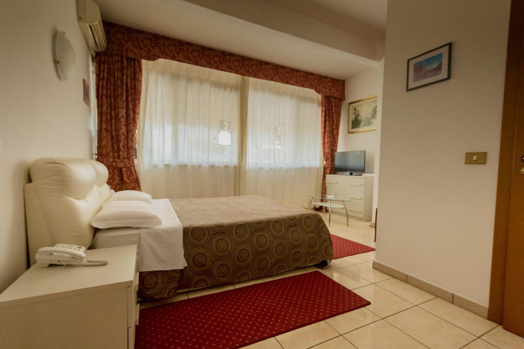 Hotel Giulietta E Romeo Casal Palocco Zewnętrze zdjęcie