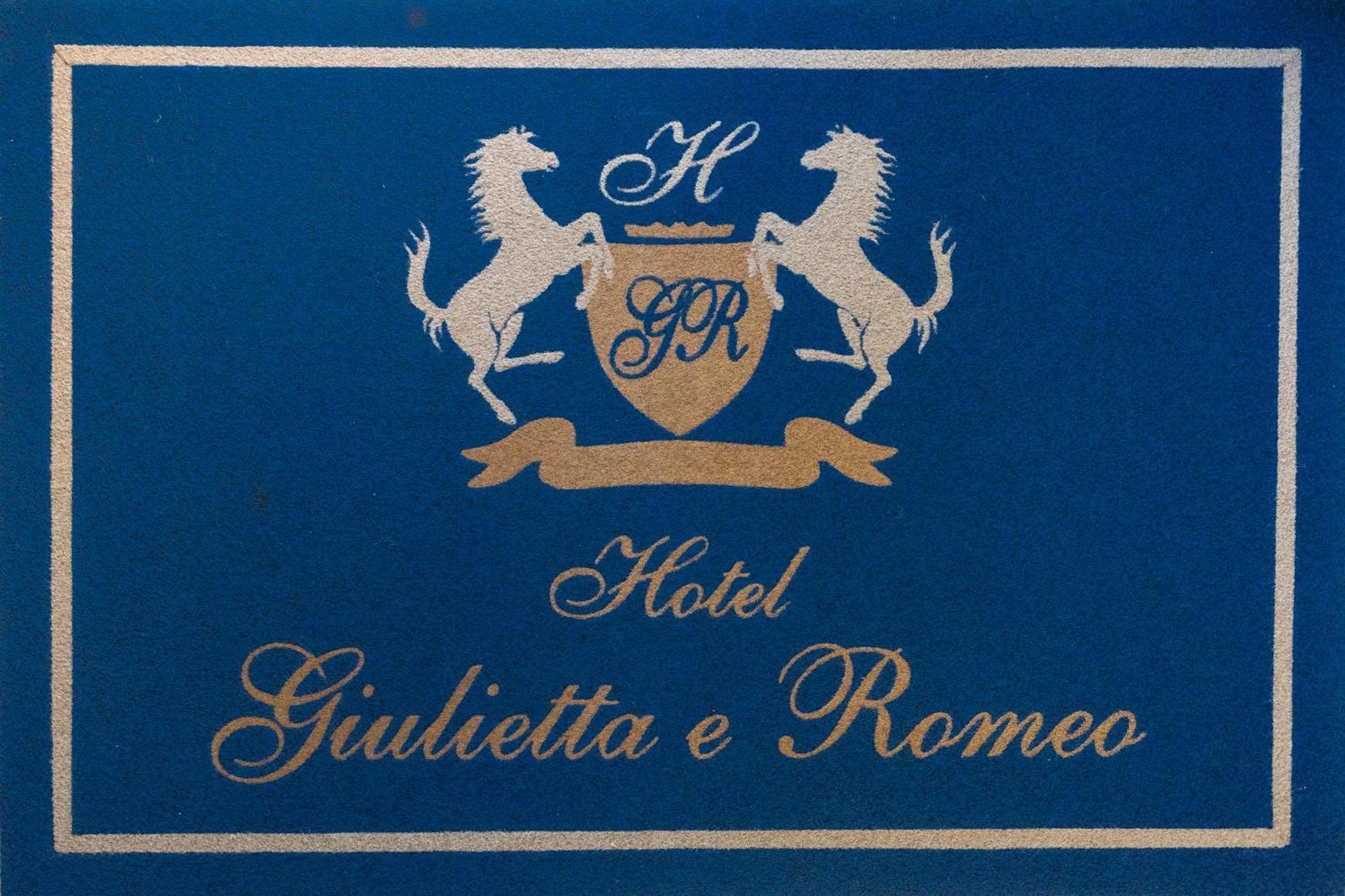 Hotel Giulietta E Romeo Casal Palocco Zewnętrze zdjęcie